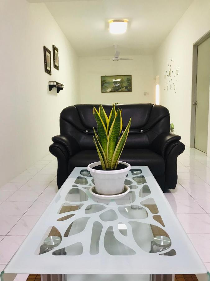 Alyn Home Batu Pahat II Wifi Coway Mohd Noor 외부 사진