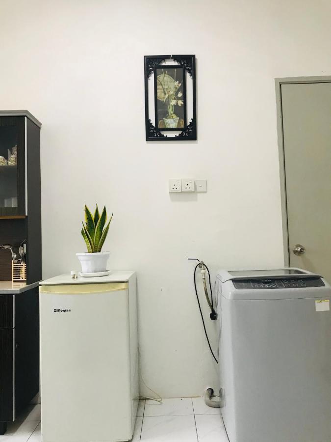Alyn Home Batu Pahat II Wifi Coway Mohd Noor 외부 사진